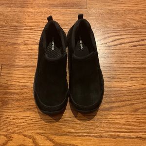 Lands End Kids All Weather Suede Leather Slip On Moc Shoes size 2M